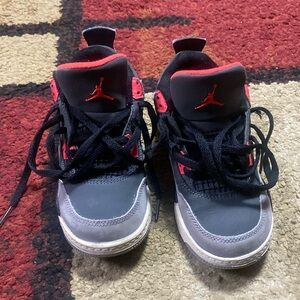 KID NIKE JORDAN SNEAKERS